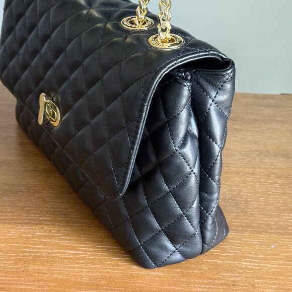 Black Quilted Crossbody Handbag - Picture 2 of 11